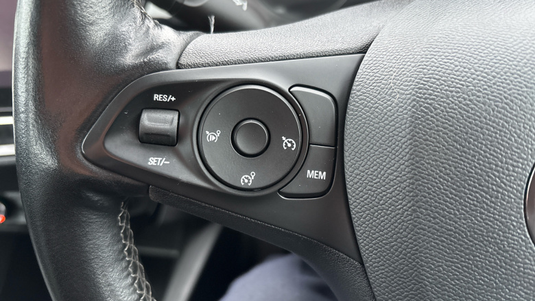 Vauxhall Corsa 1.2 SE 5dr Petrol Hatchback